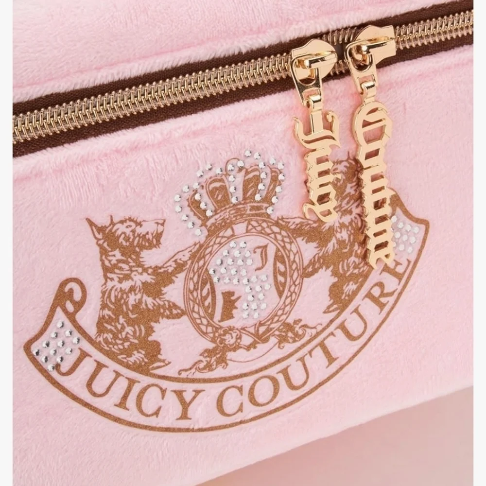 💕▪️Juicy ▪️couture pink velour cosmetics bag travel toiletries  case organizer